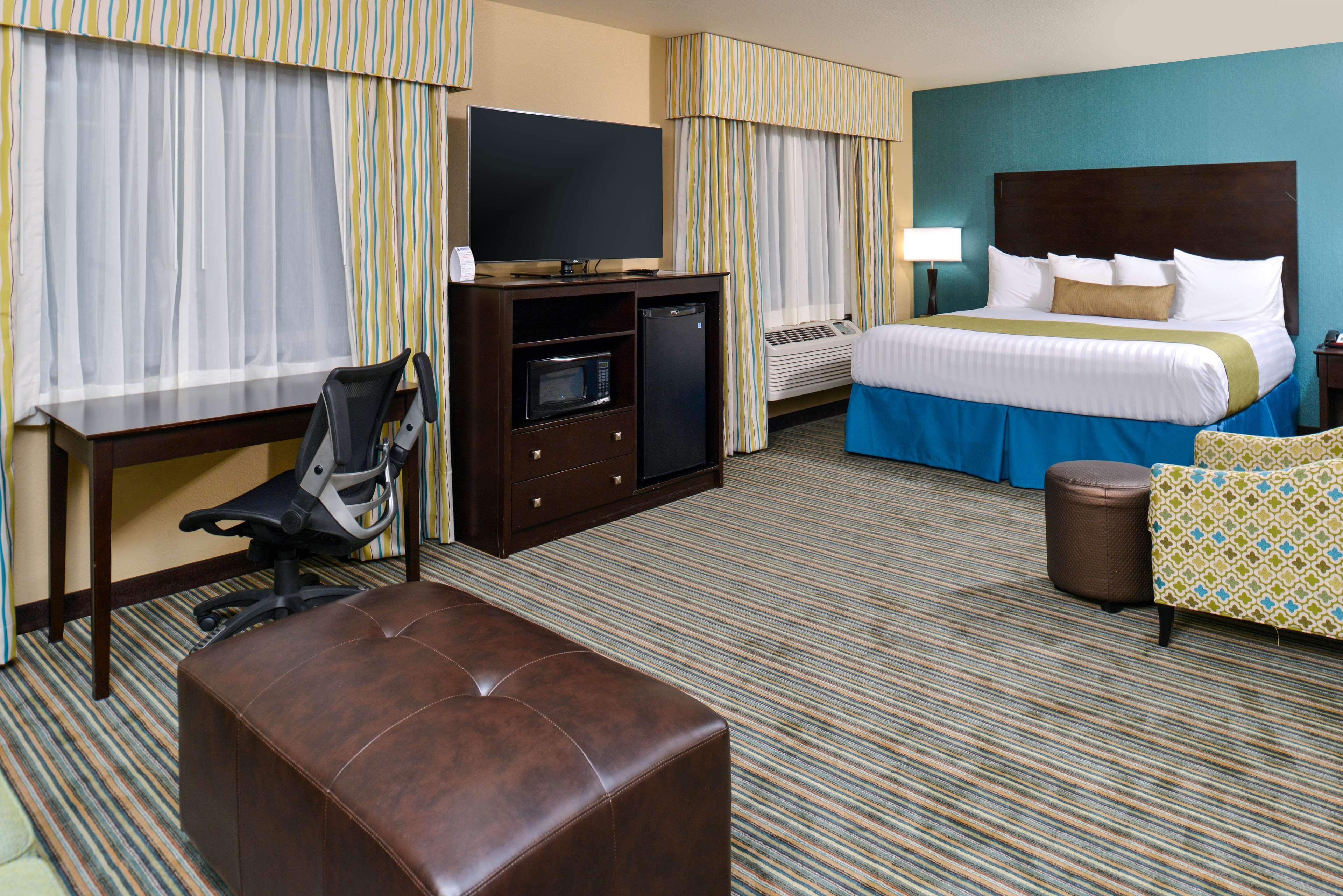 Best Western Long Beach Inn מראה חיצוני תמונה