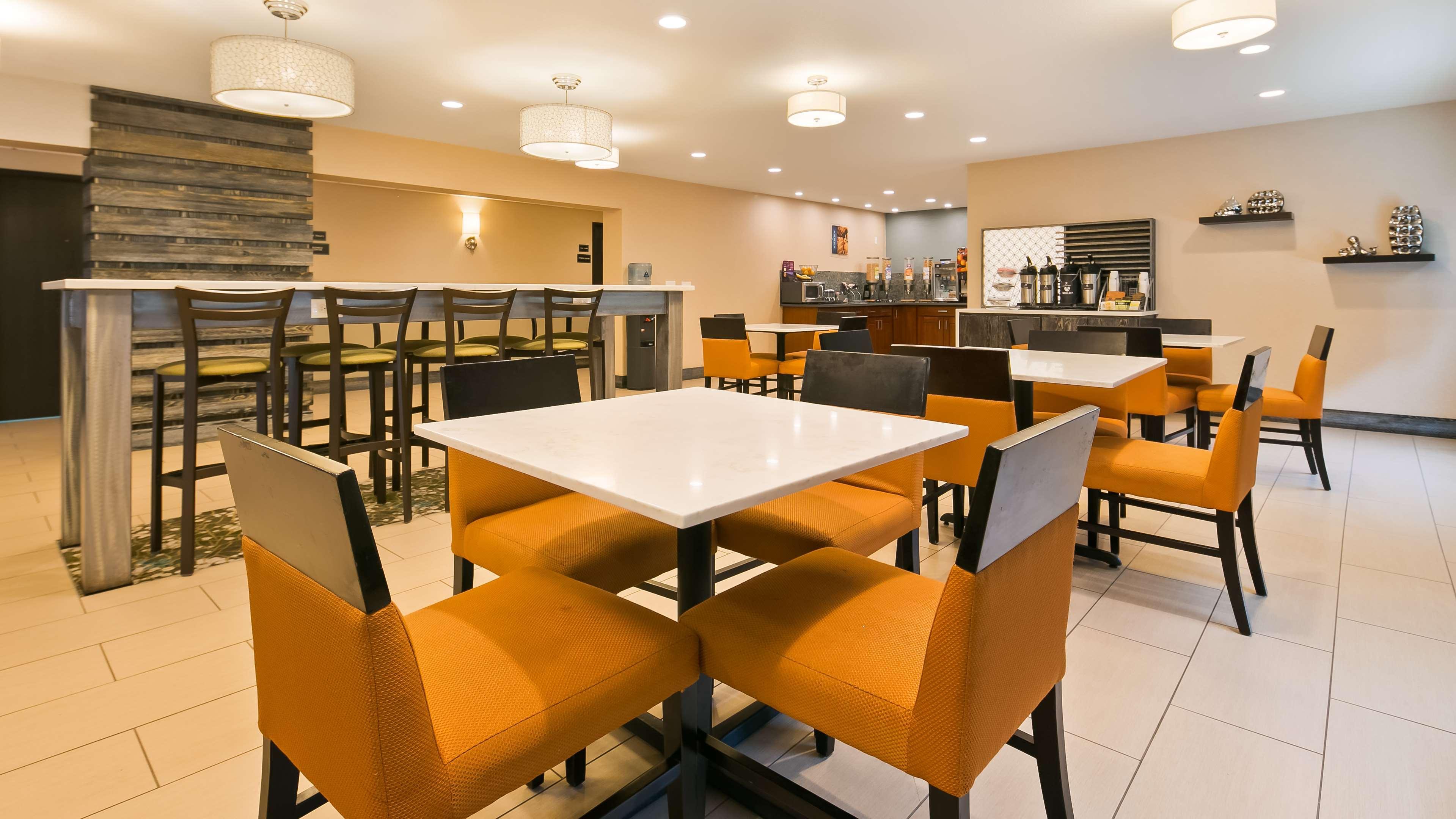Best Western Long Beach Inn מראה חיצוני תמונה
