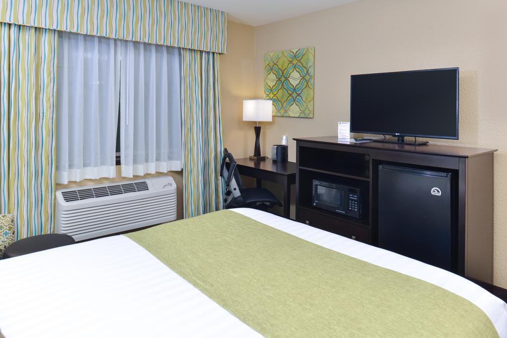 Best Western Long Beach Inn מראה חיצוני תמונה