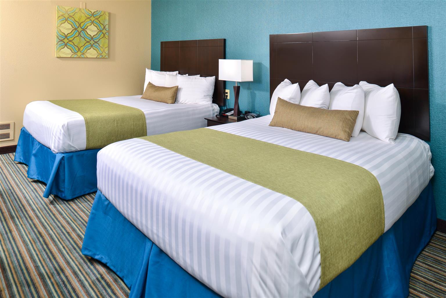 Best Western Long Beach Inn מראה חיצוני תמונה